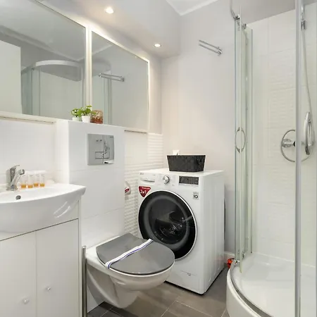 Arciszewskiego Beautiful In By Renters Apartment Poznan